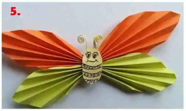 Детские поделки: бабочка из бумаги